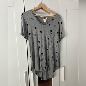 Gray Star Print V-Neck Long Stretchy Women's Top Small